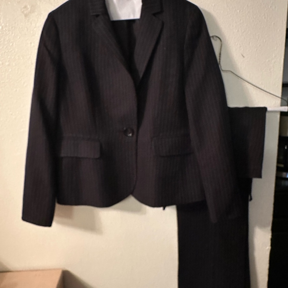 Le Suit Black and Light Blue Pinstripe Pantsuit